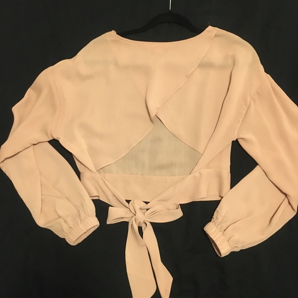 Mendocino Open Back Crepe Top - Picture 3 of 3